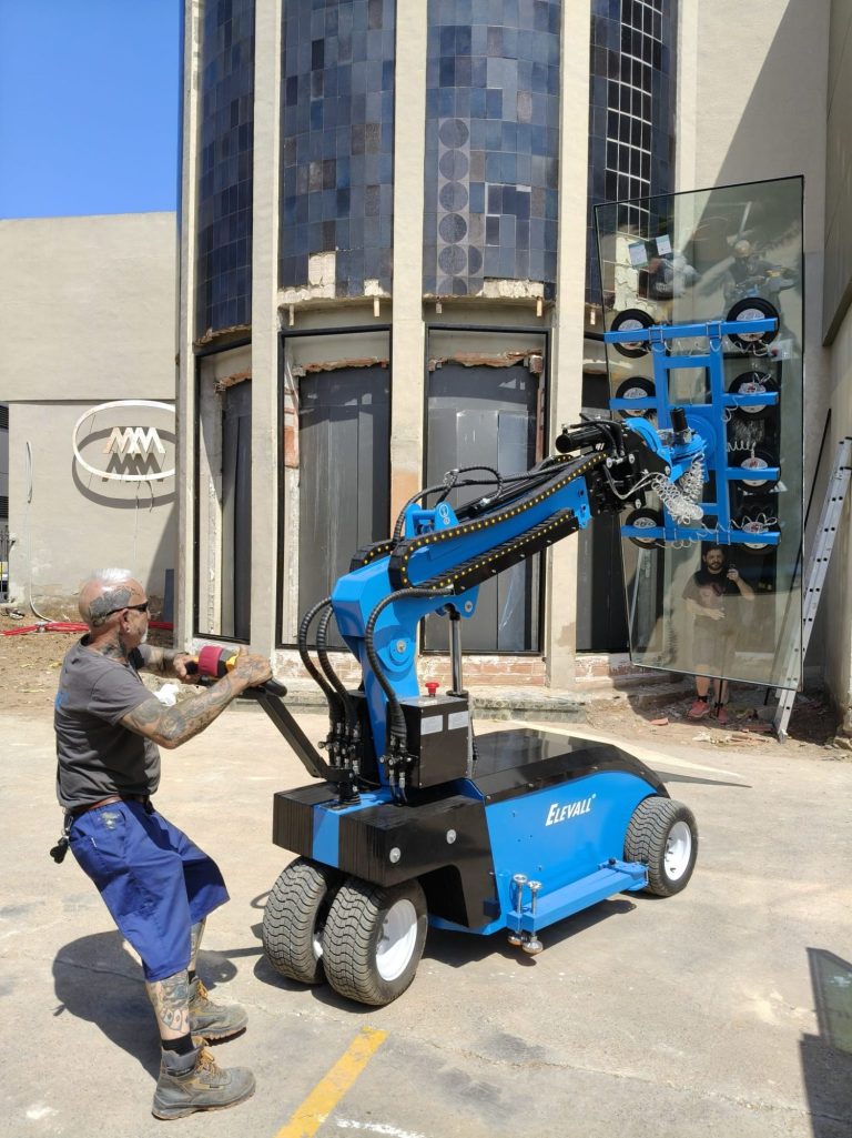 SG 650 Smartgroup grua cesta,Robot Cristal,Robot cristalero,Elevall, Smart Group,Axolift, Wienold,minigrua, Elevador,Spider lift,Hoeflon,VACUUM LIFTER,ventosa